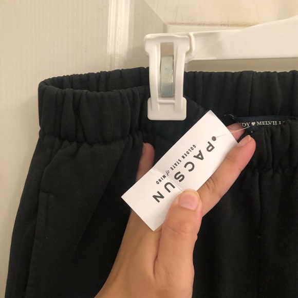 SOLD ON IG @ jl.thrifts - Picture 5 of 7